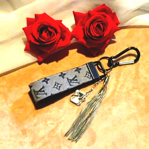 Artisan Accessories - SOLD-Louis Vuitton Custom Monogram Bag Charm Keychain